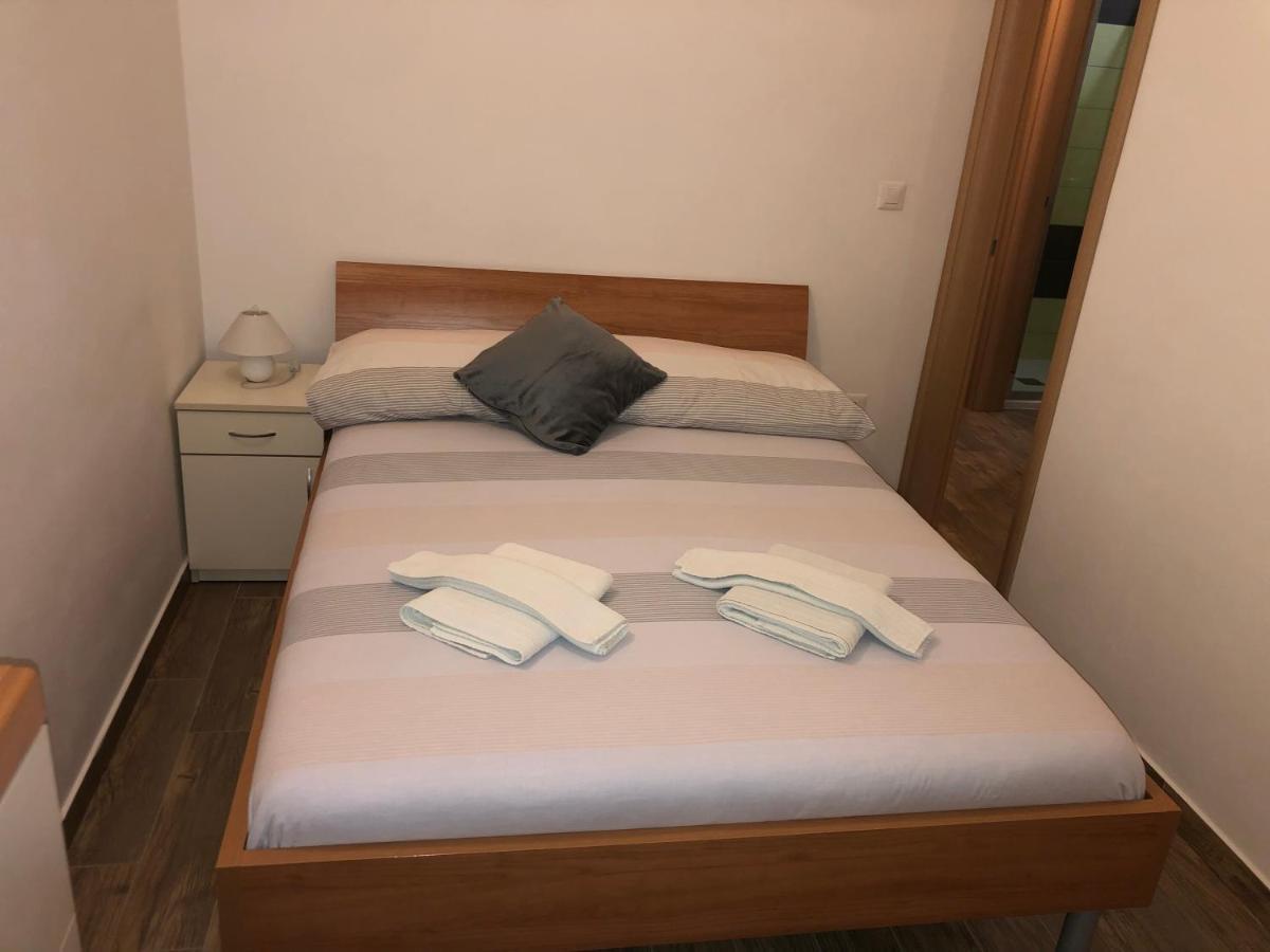 Apartmani Ivana Црес Экстерьер фото