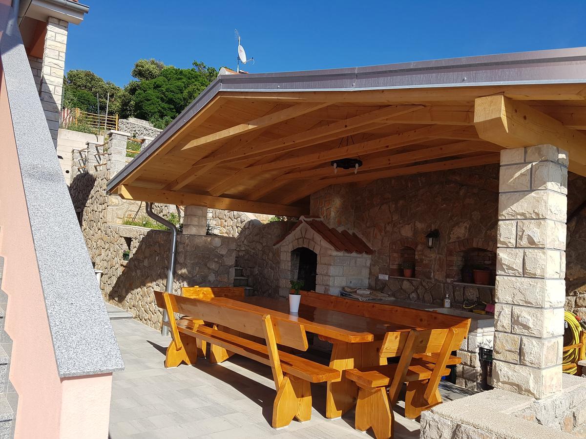 Apartmani Ivana Црес Экстерьер фото